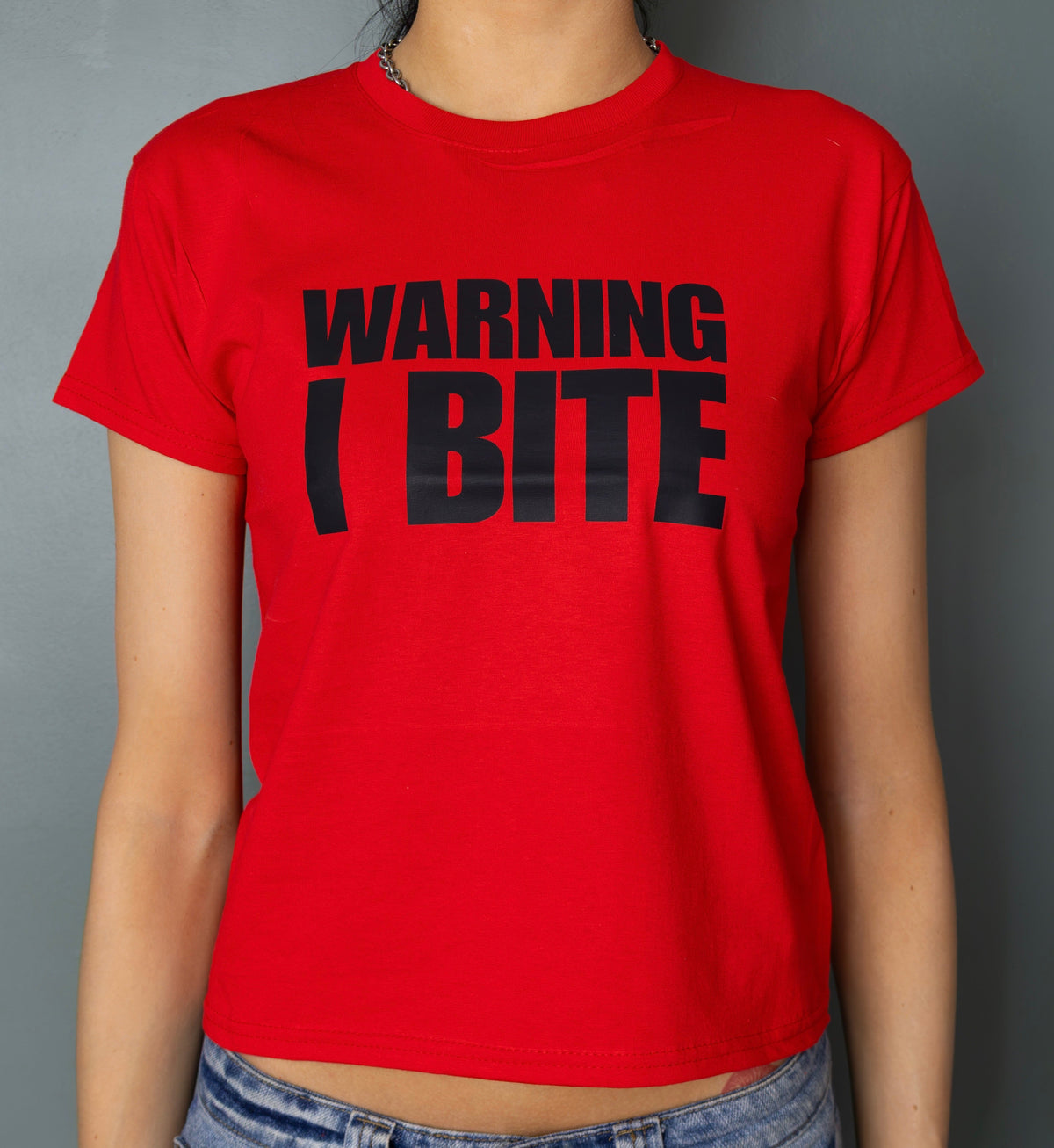 WARNING I BITE
